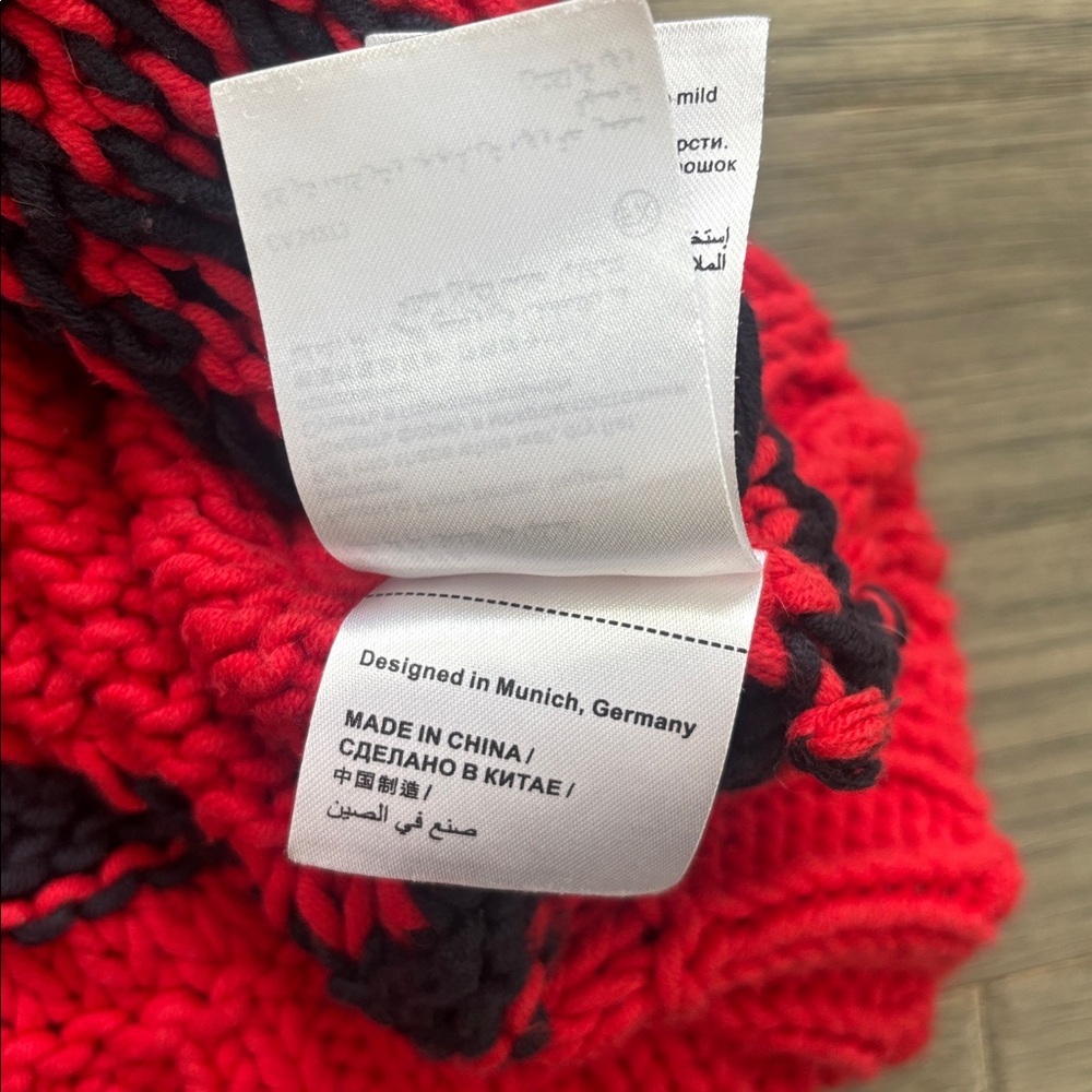 OUI | Red Patterned Knit Duster Button Up Sweater Made in Germany Size 2 - Picture 10 of 11